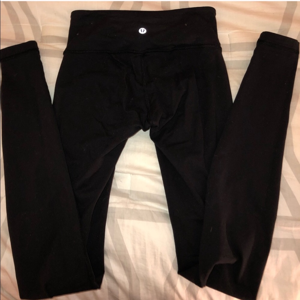 LULULEMON WUNDERUNDER